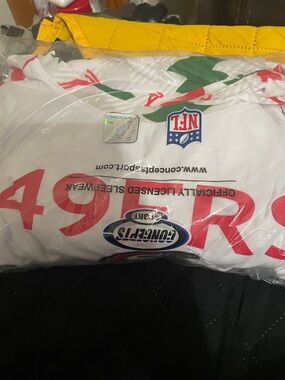 NFL San Francisco 49ers White Graphic Sleepwear Tee